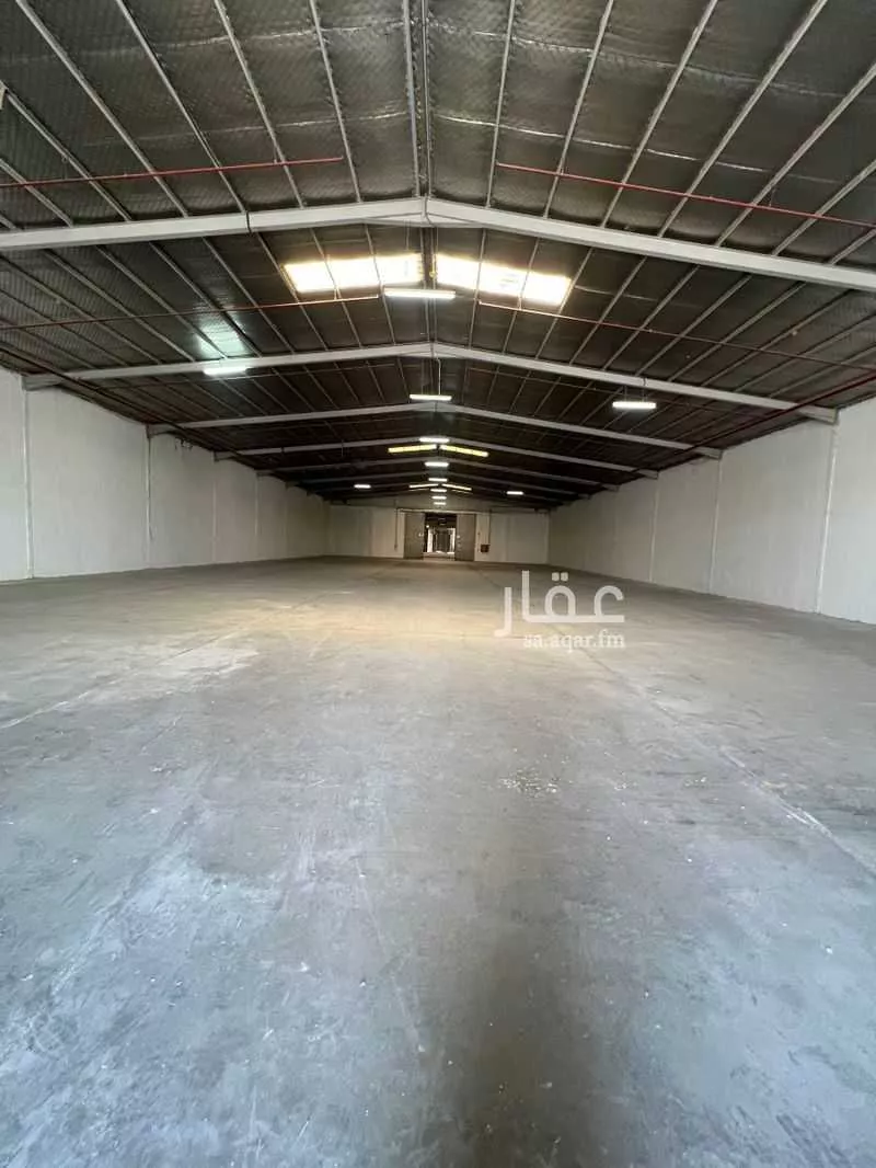 مستودع - حي السلي