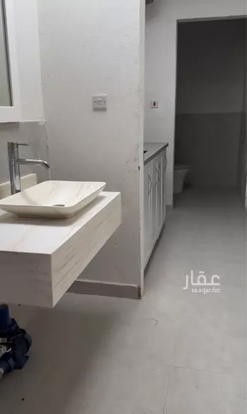 مستودع للإيجار في شارع الحمراء ، حي الجزيرة ، الرياض ، منطقة الرياض - 3